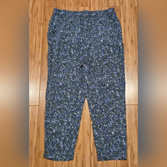 NWOT Jessica Simpson Floral Print Pants - Picture 1 of 8